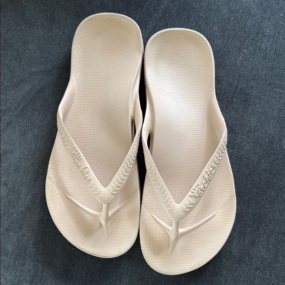 Archies arch support flip flops